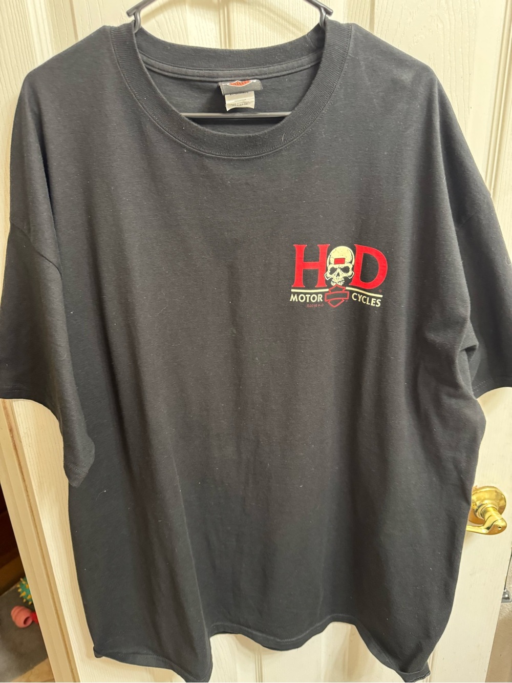 Harley-Davidson Black Tee with Red Skull H-D Logo